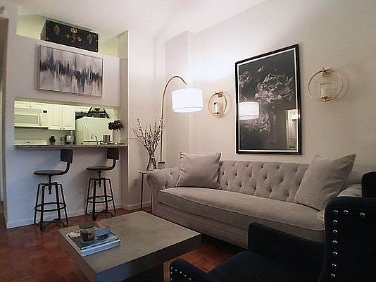 1st image of 325 W 43rd St #37BB