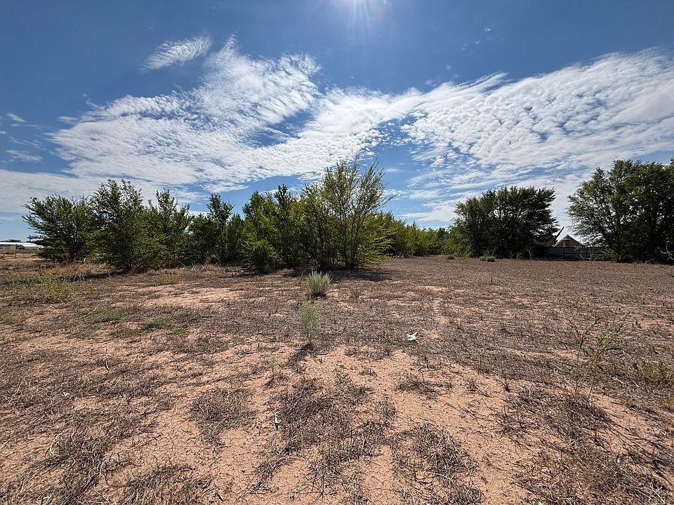 2nd image of Darla Tract Dr #2