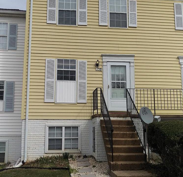 1st image of 173B Fairfield Dr
