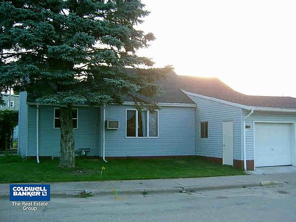2nd image of 110 Railroad Ave