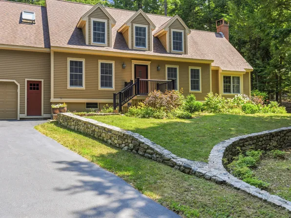 66 Rolling Hill Drive, Naples, ME 04055