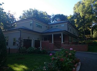 38 Hedge Rd, Brookline, MA 02445