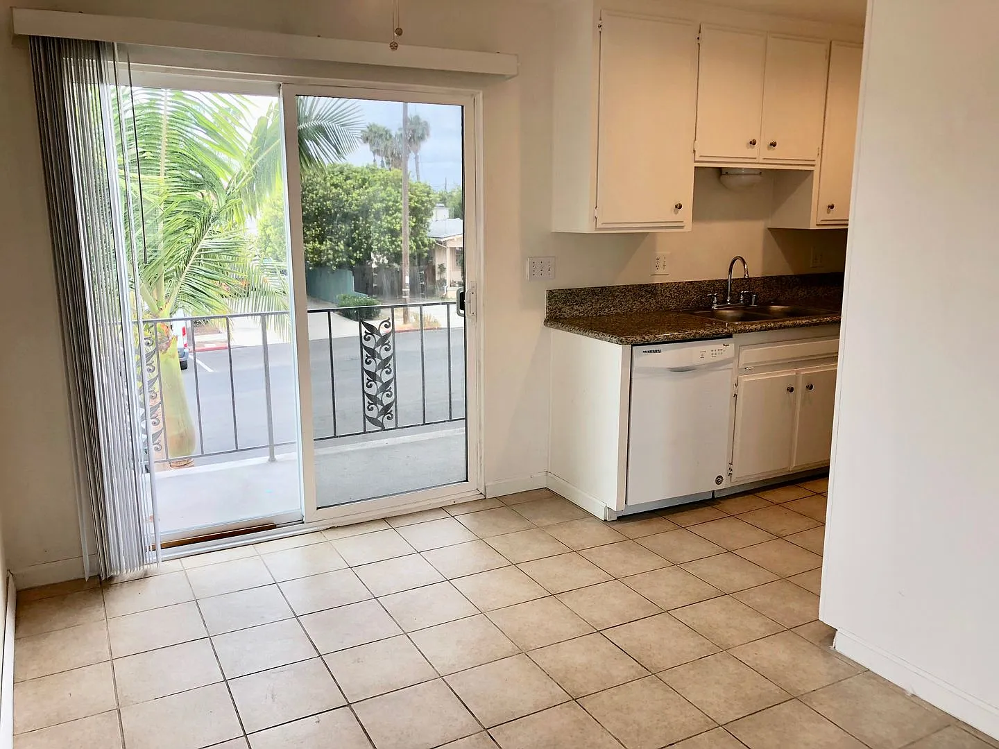 3975 Arizona Street — Photo 2