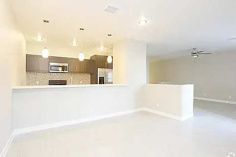 Moderno Village Apartments and Town Homes — Photo 202