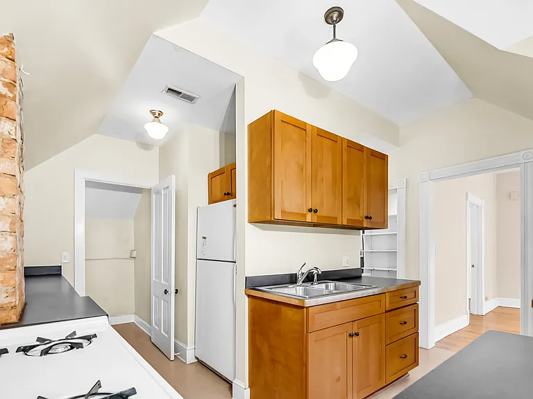 4302 Colfax Ave S — Photo 14