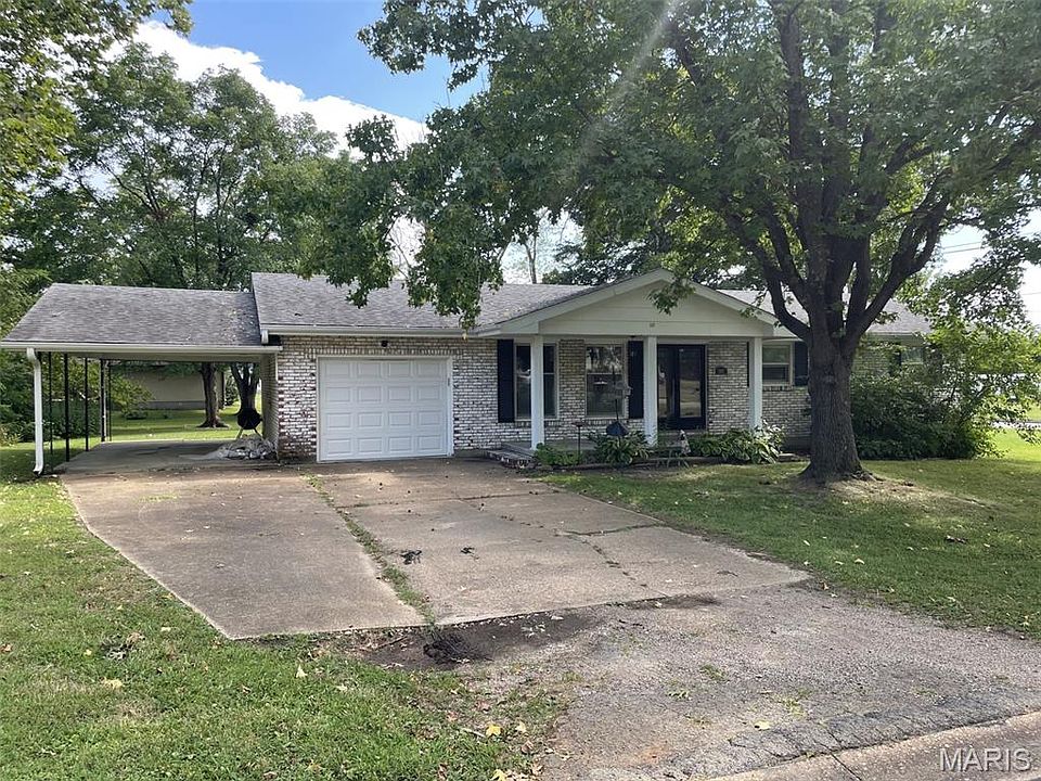 2nd image of 502 Oak St