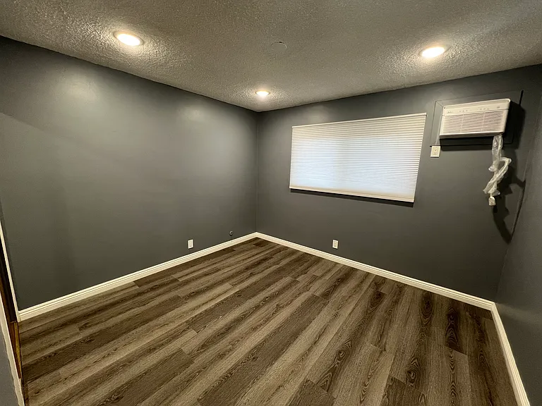 6456 N San Gabriel Blvd — Photo 14