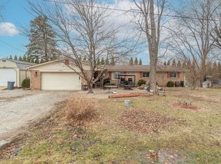 10042 N David Ln, Mooresville, IN 46158