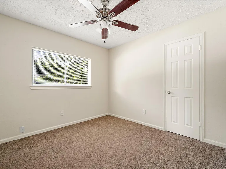 2603 Hollymist Dr — Photo 27