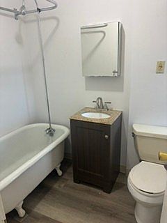 2nd image of 151 Green St #11649404