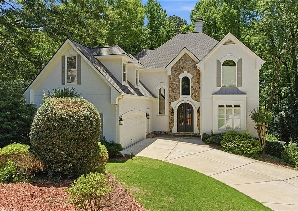 1247 Manor Oaks Ct