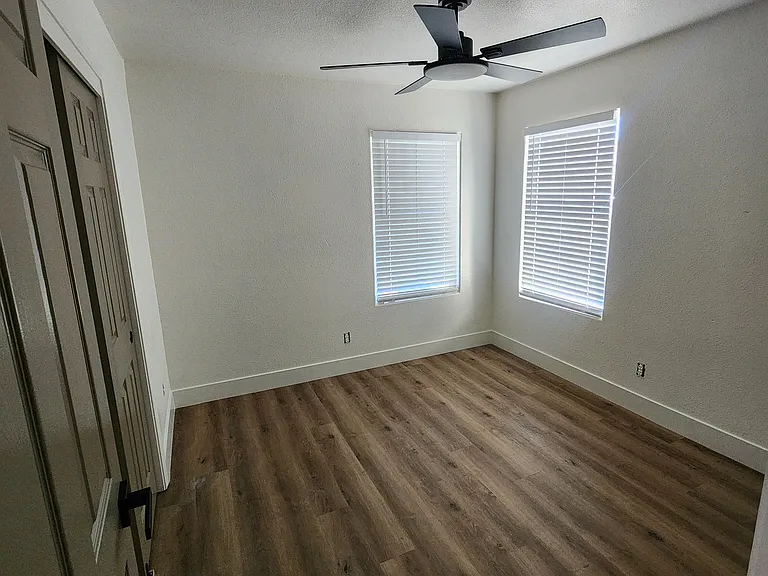 612 Saint Montelena Dr — Photo 12