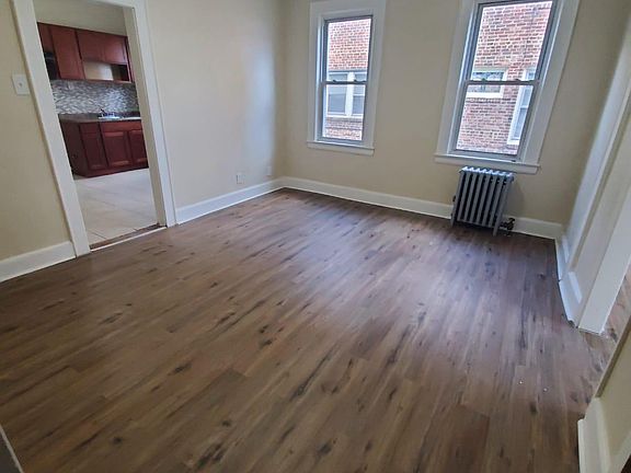 3rd image of 419 Kerrigan Blvd #1R