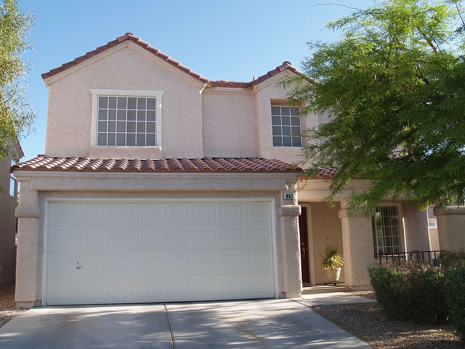 2nd image of 952 Horsethief Ranch Ave