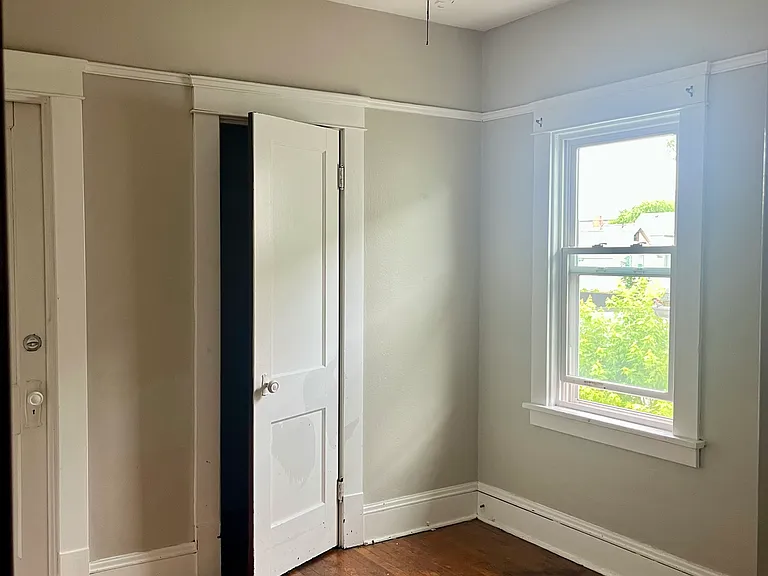 2206 W 105th St — Photo 14