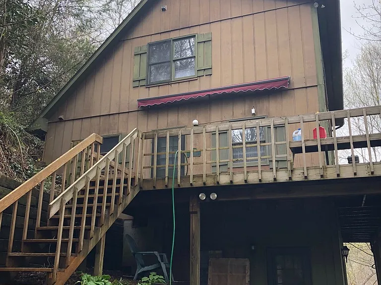 341 Yale Rd — Photo 15