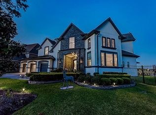11 Paloma Pines Pl, The Woodlands, TX 77389