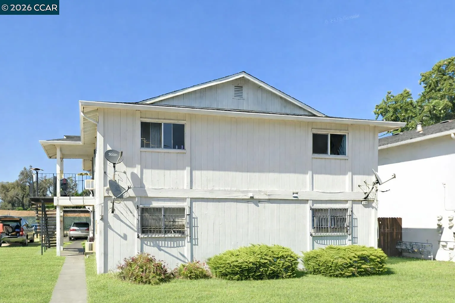 1508 Sycamore Dr photo 1
