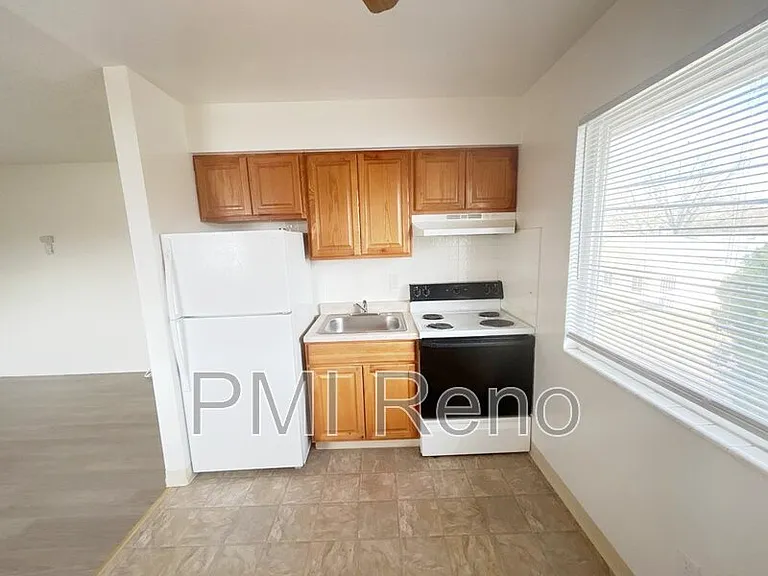 415 Greenbrae Dr #H — Photo 4