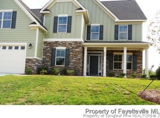 3229 Winterwood Bart 16 Dr, Fayetteville, NC 28306