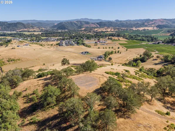 0 Lookingglass Rd, Winston, OR 97496