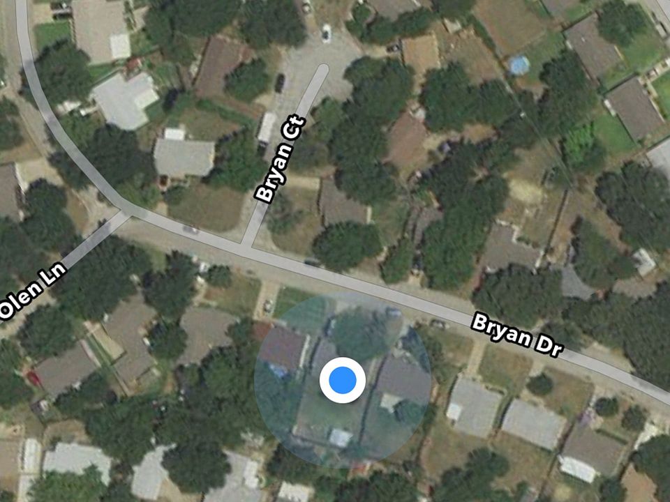 1st image of 921 Bryan Dr