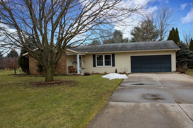 1st image of 66235 Chamfers Ln