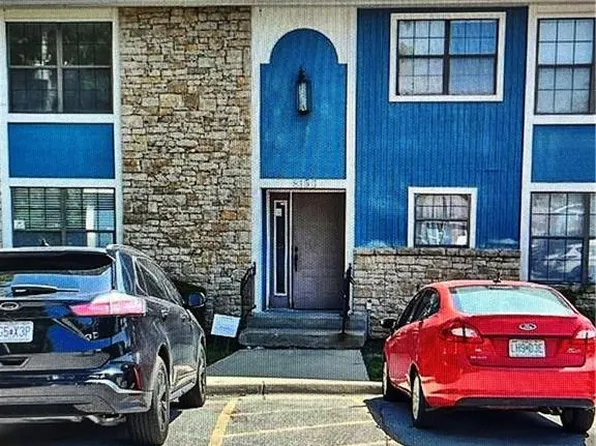 8151 Holmes # 102 Rd, Kansas City, MO 64131