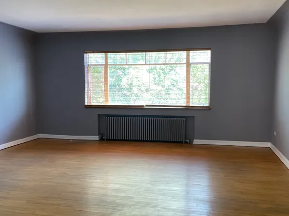 1375 N Pearl St APT 8, Denver, CO 80203