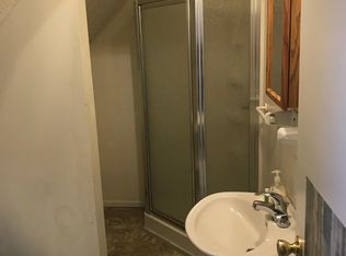 195 Strawberry Aly, Waynesburg, PA 15370