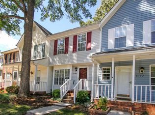8144 Circle Tree Ln, Charlotte, NC 28277