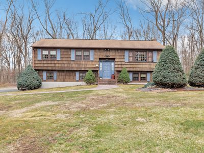 50 Martinka Drive, Shelton, CT, 06484