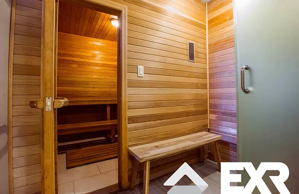 Rented by EXR | media 55