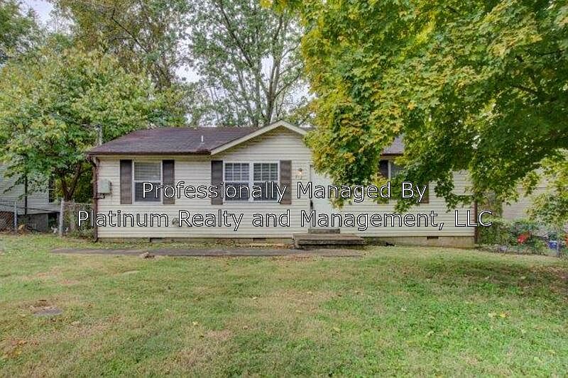 1st image of 212 Creekside Dr
