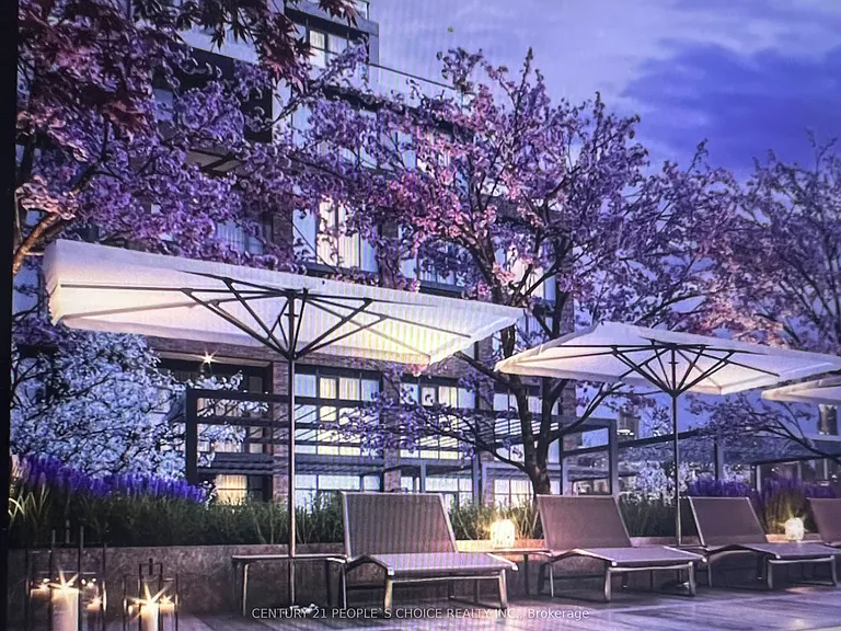 858 Dupont St #Penthouse 32 — Photo 4