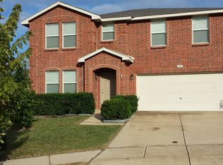 6105 Countess Ln, Denton, TX 76210
