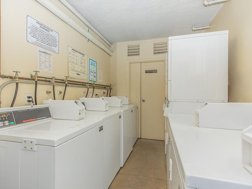 1st image of 3480 Sawtelle Blvd #313