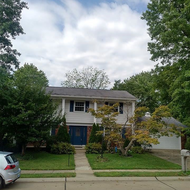 1st image of 3046 Village Dr