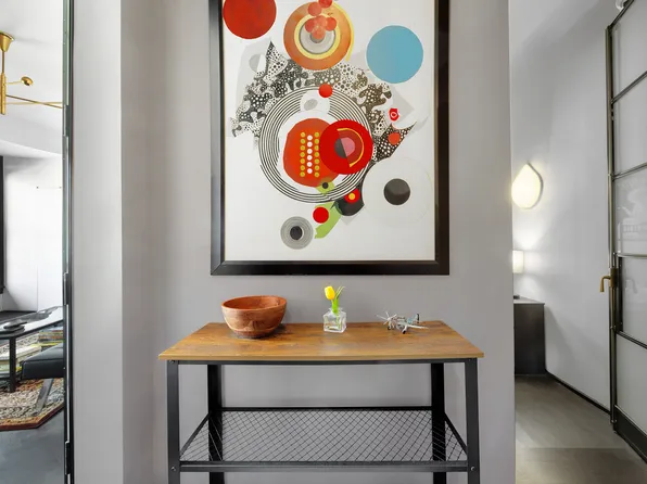 2109 Broadway image 5 of 12