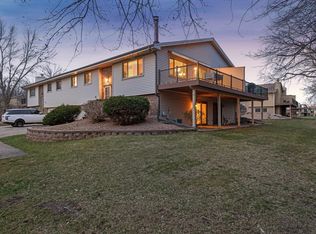 13009 45th Ave N, Plymouth, MN 55442