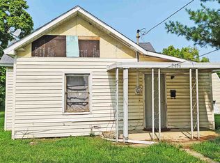 2406 W 10th St, Marion, IN 46953