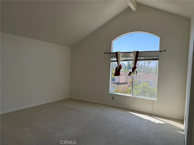24962 Barclay Ln — Photo 12