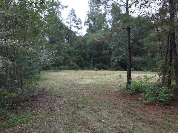 20860 Julie Ln, Montgomery, TX 77356