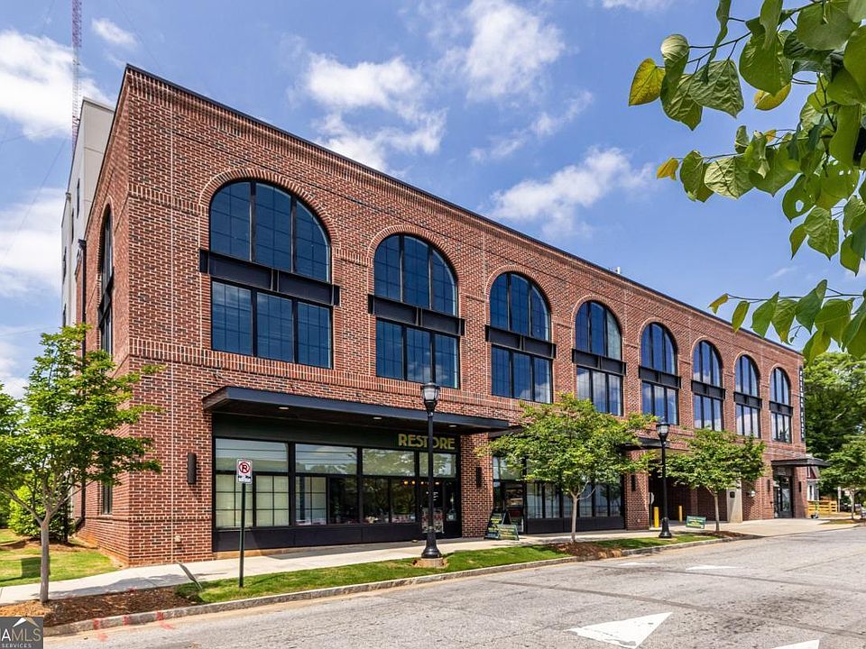 1st image of 112 Rogers St #208