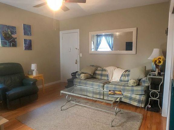 3rd image of 3169 33rd St APT 29