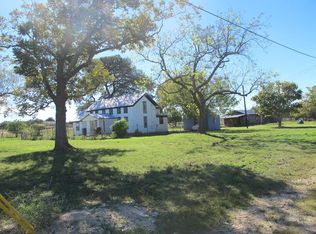 2624 S Ranch Road 783, Harper, TX 78631