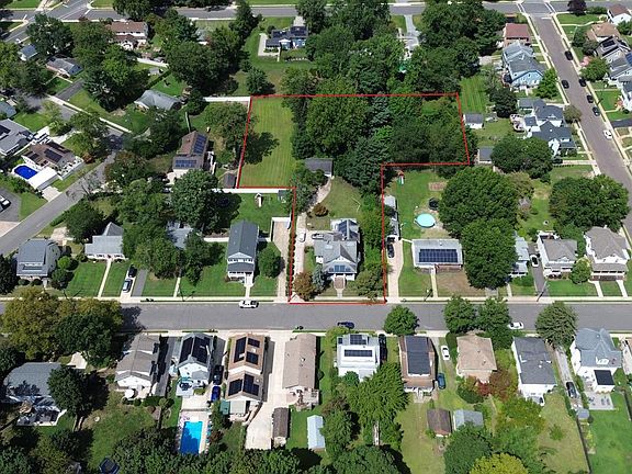 2nd image of 128 McClelland Ave