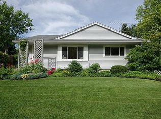 1441 Argyle Cres, Ann Arbor, MI 48103