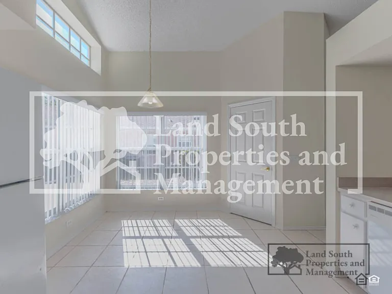 7053 Cascades Ct — Photo 13