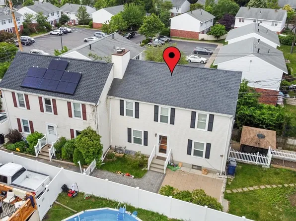 37-37B June Ln, Roslindale, MA 02131
